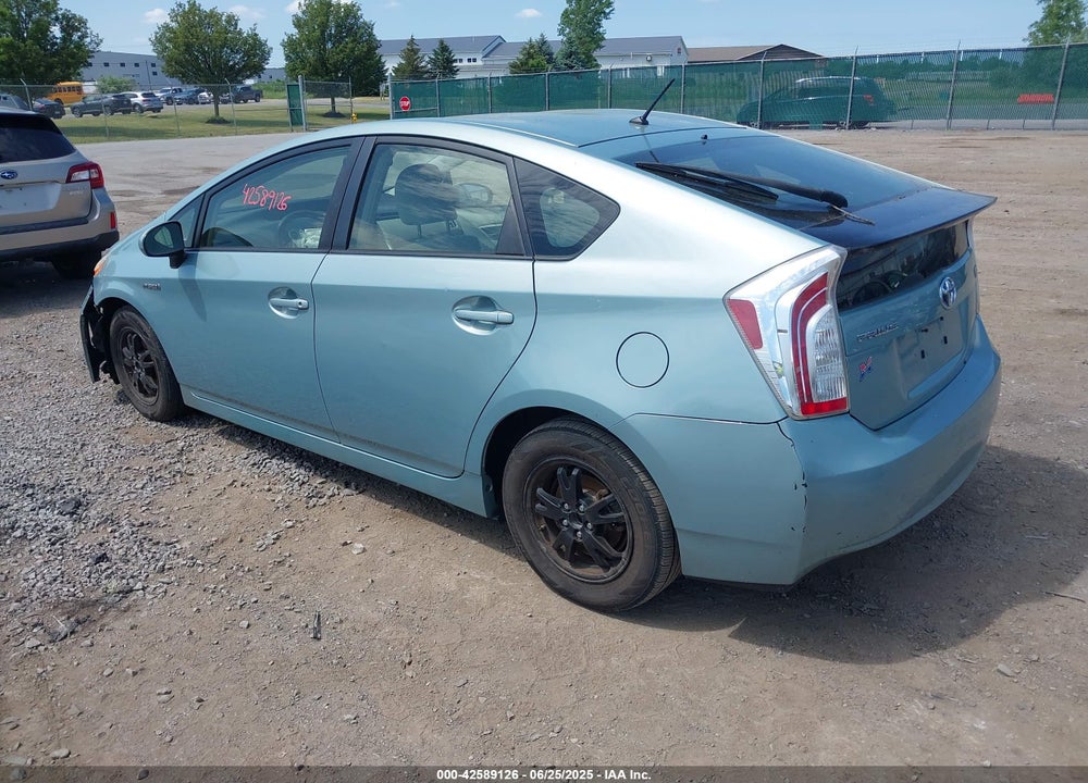 2013 TOYOTA PRIUS TWO VIN: JTDKN3DU4D5692877