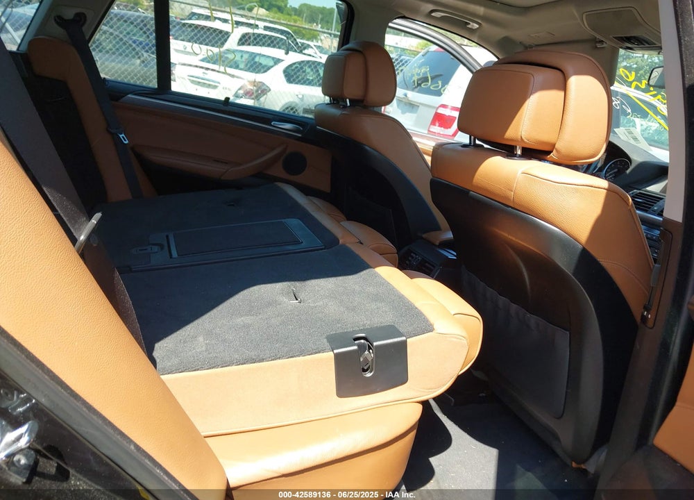 2009 BMW X5 VIN: 5UXFE43559L267638