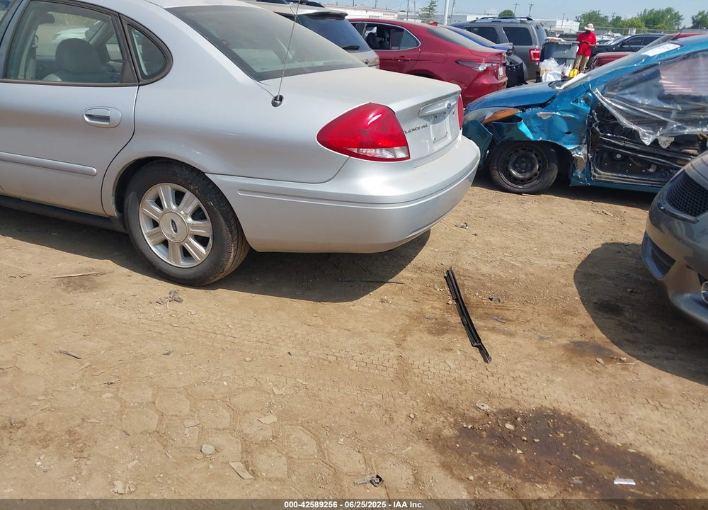 2005 FORD TAURUS VIN: 1FAFP56UX5A288159