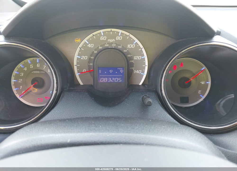 2013 HONDA FIT VIN: JHMGE8H54DC047775