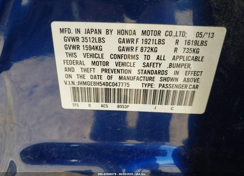 2013 HONDA FIT VIN: JHMGE8H54DC047775