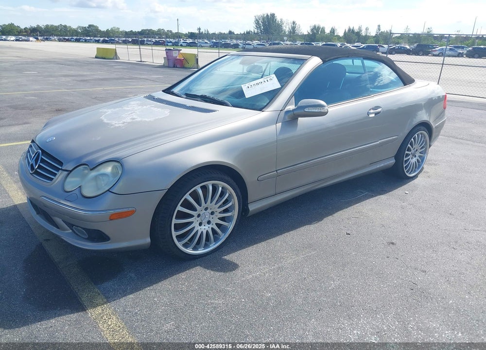2005 MERCEDES-BENZ CLK 500 VIN: WDBTK75G25T050991
