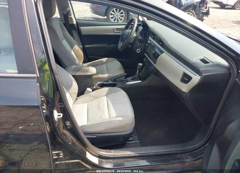2016 TOYOTA COROLLA VIN: 5YFBURHE3GP478835