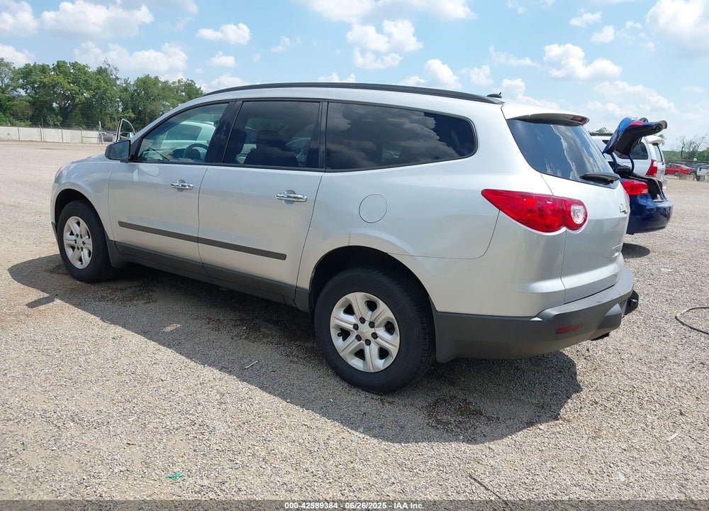 2011 CHEVROLET TRAVERSE VIN: 1GNKRFED2BJ412096