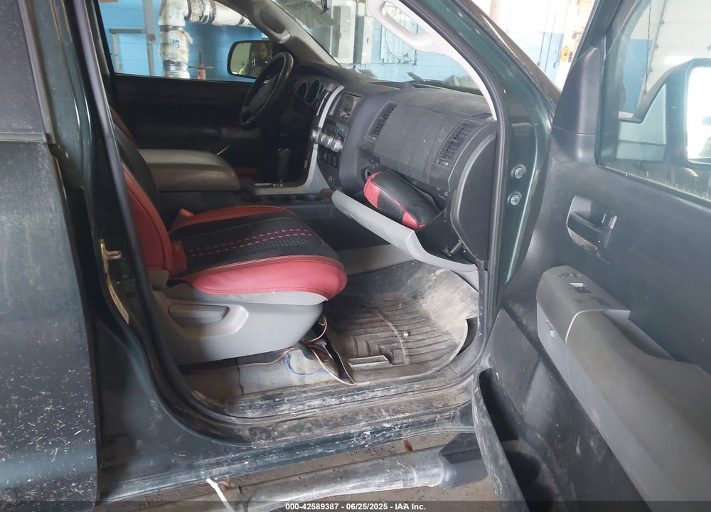 2008 TOYOTA TUNDRA SR5 5.7L V8 VIN: 5TBBV54148S502618