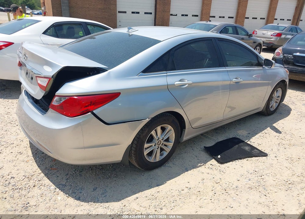 2013 HYUNDAI SONATA VIN: 5NPEB4AC7DH789157