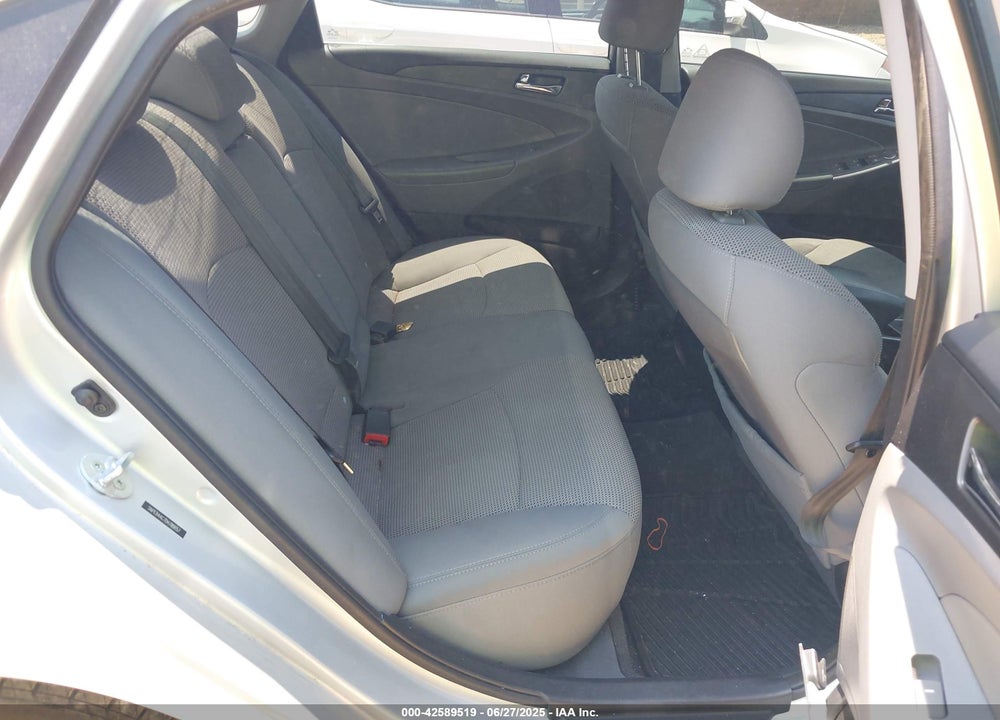 2013 HYUNDAI SONATA VIN: 5NPEB4AC7DH789157