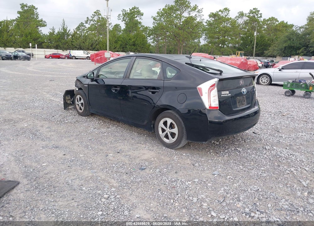 2015 TOYOTA PRIUS VIN: JTDKN3DU4F1932827