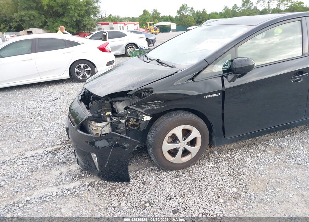 2015 TOYOTA PRIUS VIN: JTDKN3DU4F1932827