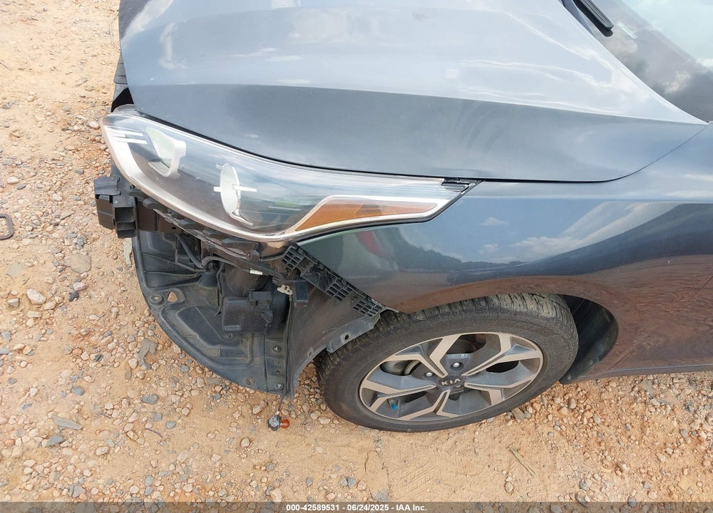 2021 KIA FORTE VIN: 3KPF24ADXME267429