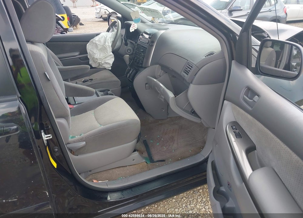 2009 TOYOTA SIENNA VIN: 5TDZK23C09S265997