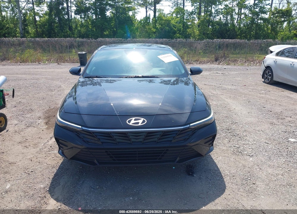 2025 HYUNDAI ELANTRA VIN: KMHLM4DG9SU972767