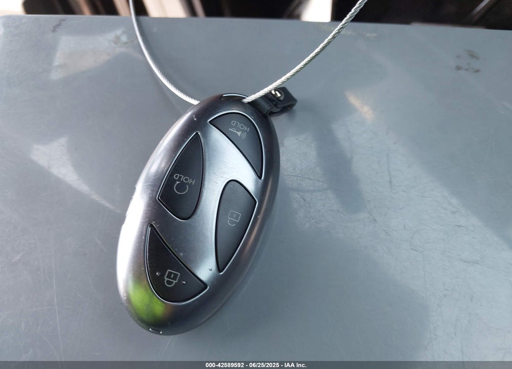 2025 HYUNDAI ELANTRA VIN: KMHLM4DG9SU972767