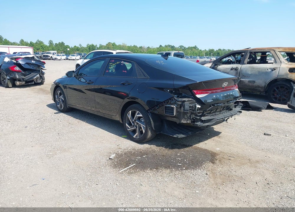 2025 HYUNDAI ELANTRA VIN: KMHLM4DG9SU972767
