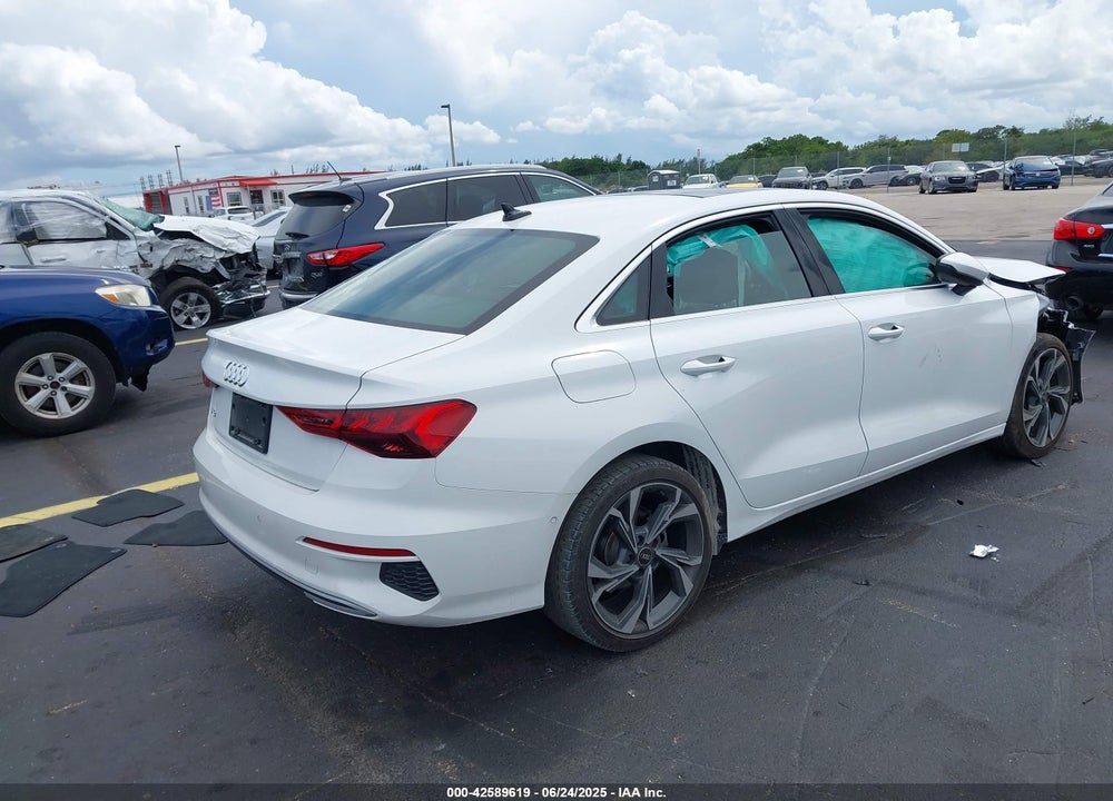 2022 AUDI A3 VIN: WAUAUDGY4NA095396