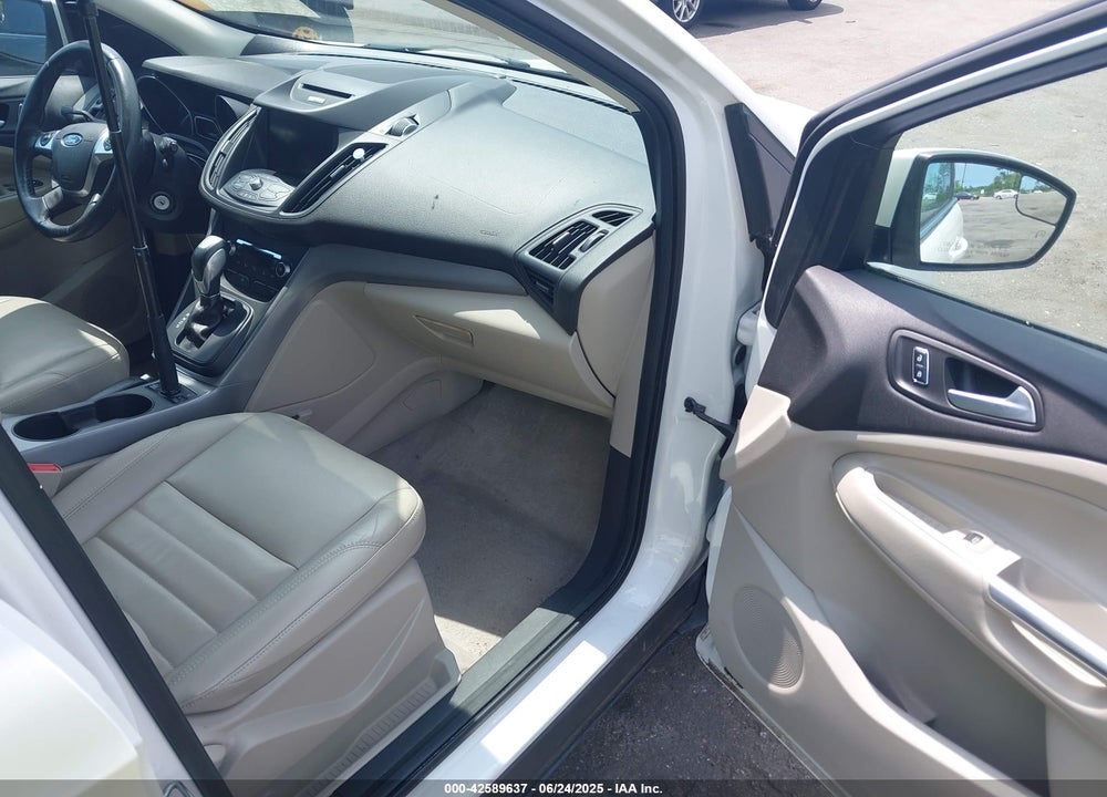 2015 FORD ESCAPE VIN: 1FMCU0GX4FUB56821