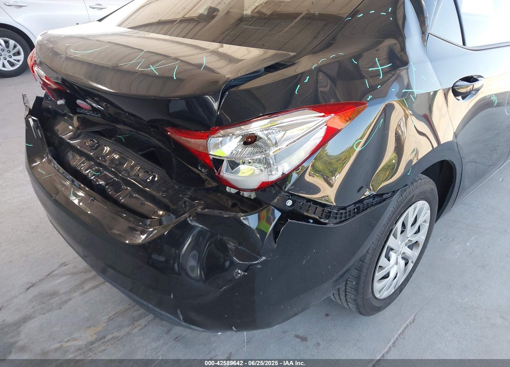 2019 TOYOTA COROLLA VIN: 2T1BURHE7KC152500