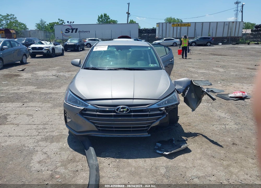 2020 HYUNDAI ELANTRA VIN: KMHD74LF3LU924817