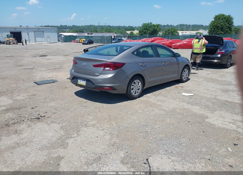 2020 HYUNDAI ELANTRA VIN: KMHD74LF3LU924817