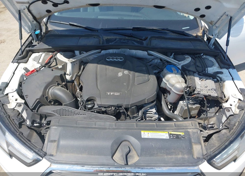 2017 AUDI A4 VIN: WAUANAF44HN002447