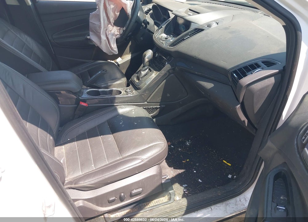 2016 FORD ESCAPE TITANIUM VIN: 1FMCU9JX4GUC49630