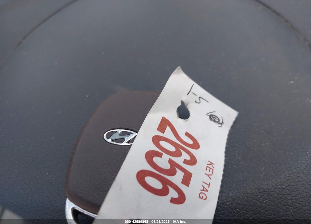 2015 HYUNDAI ELANTRA VIN: KMHDH4AH9FU284196