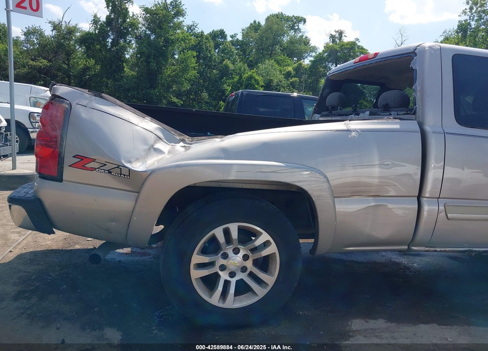2005 CHEVROLET SILVERADO 1500 Z71 VIN: 1GCEK19Z65Z329716