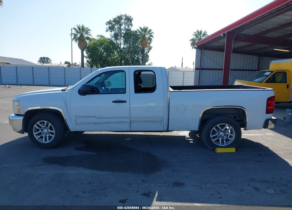 2012 CHEVROLET SILVERADO 1500 LT VIN: 1GCRKSE71CZ201876