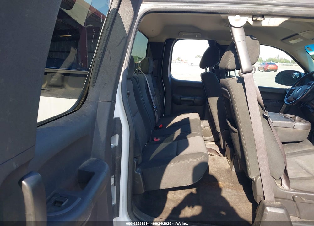 2012 CHEVROLET SILVERADO 1500 LT VIN: 1GCRKSE71CZ201876