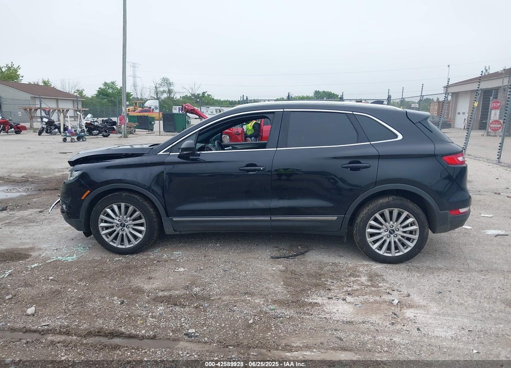2019 LINCOLN MKC VIN: 5LMCJ1D96KUL06939