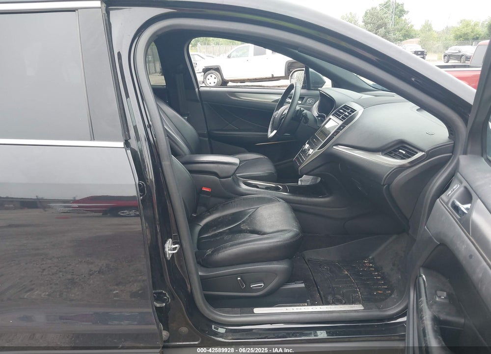 2019 LINCOLN MKC VIN: 5LMCJ1D96KUL06939