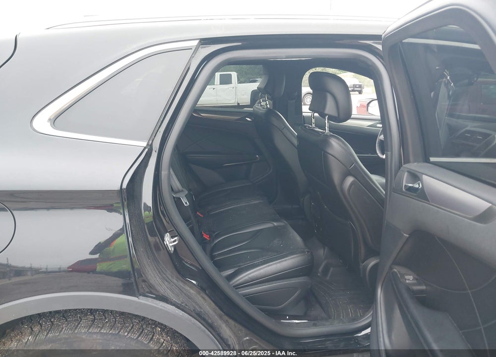2019 LINCOLN MKC VIN: 5LMCJ1D96KUL06939