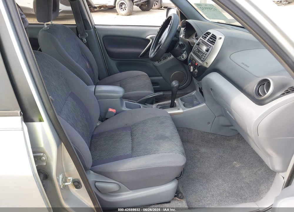 2002 TOYOTA RAV4 VIN: JTEGH20V826010656