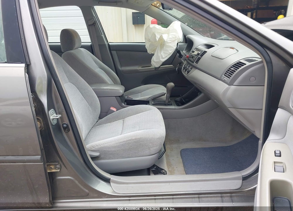 2004 TOYOTA CAMRY LE VIN: 4T1BE32K34U810730