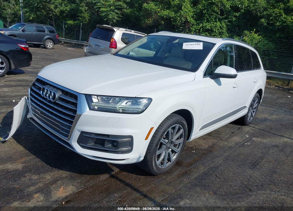 2017 AUDI Q7 3.0T PREMIUM VIN: WA1LAAF74HD023137