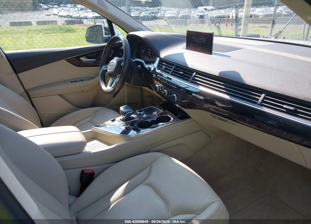 2017 AUDI Q7 3.0T PREMIUM VIN: WA1LAAF74HD023137