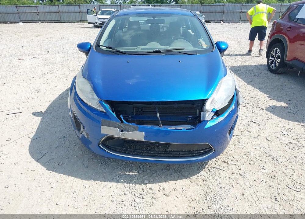2011 FORD FIESTA VIN: 3FADP4AJ2BM185833