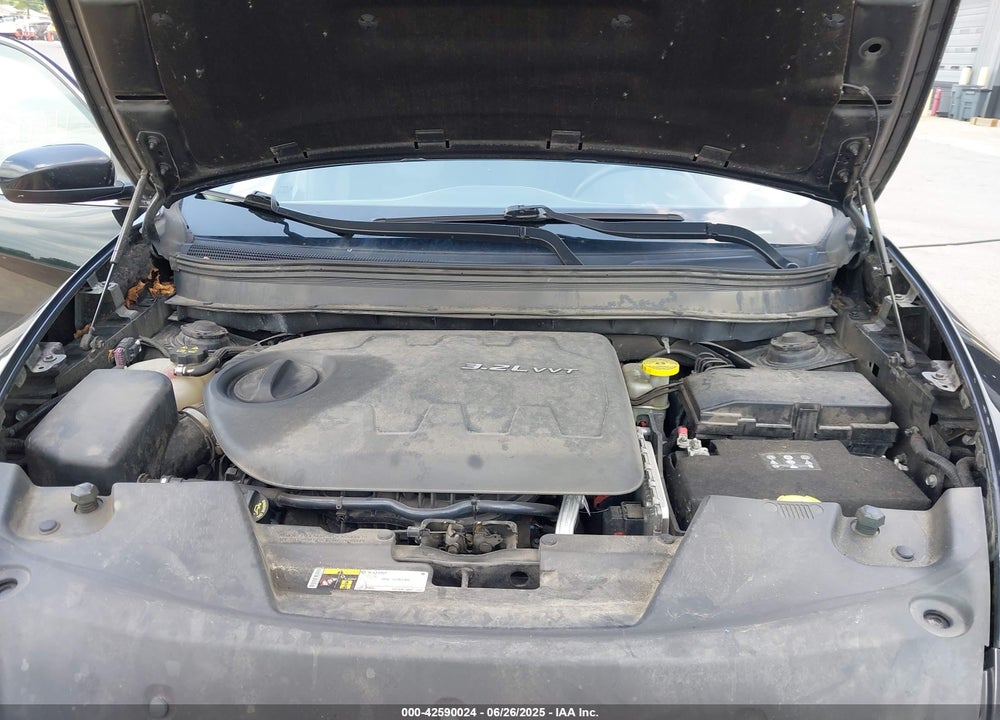 2014 JEEP CHEROKEE VIN: 1C4PJLCS4EW205741