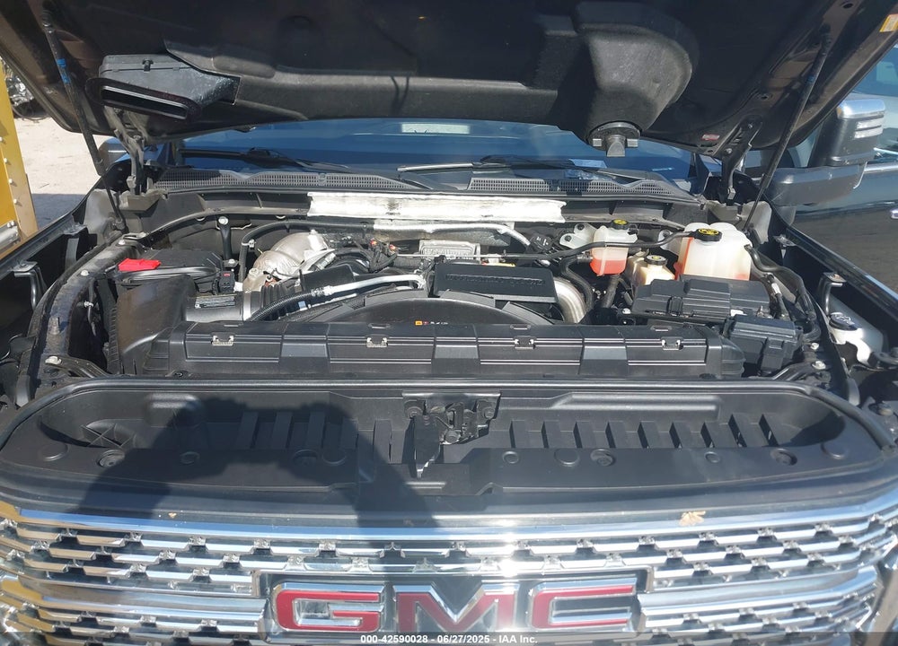 2020 GMC SIERRA 2500HD 4WD  STANDARD BED DENALI VIN: 1GT49REY2LF146976