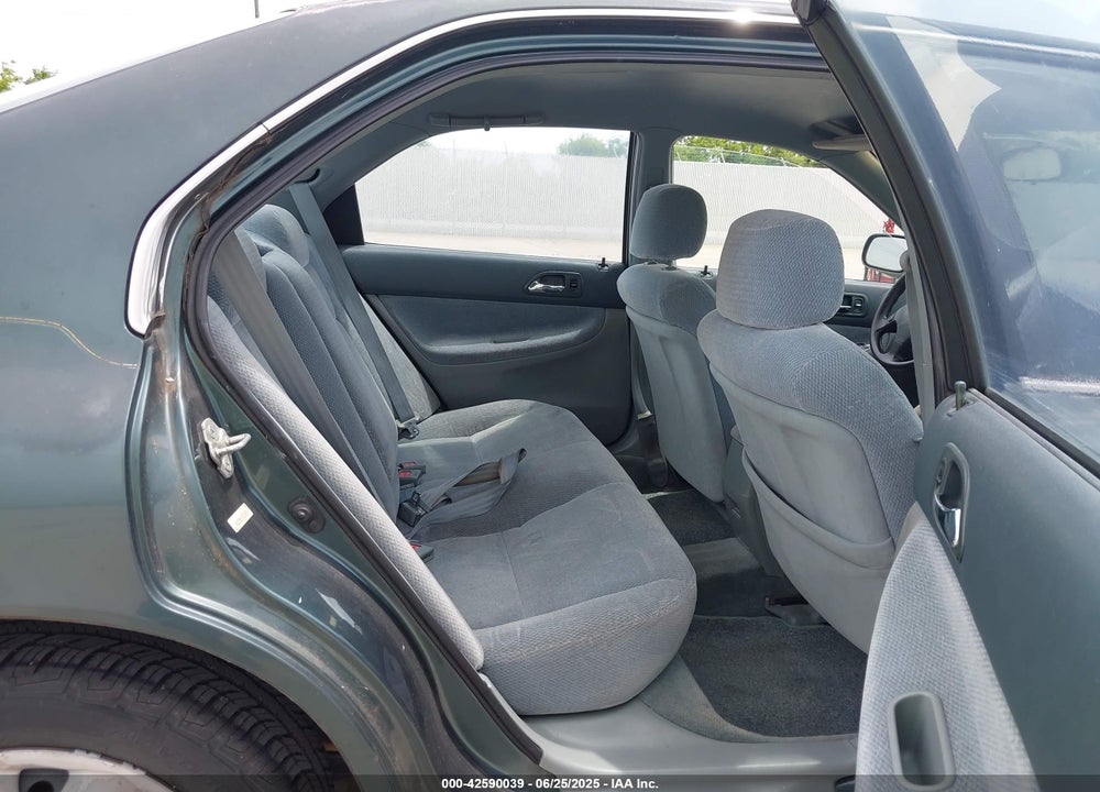 1996 HONDA ACCORD LX/EX VIN: 1HGCD5539TA012679