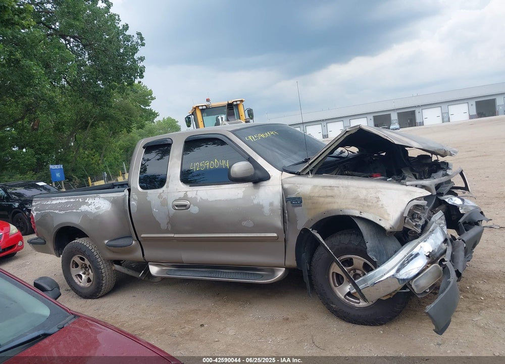 2003 FORD F-150 LARIAT/XL/XLT VIN: 2FTRX18L23CA00070