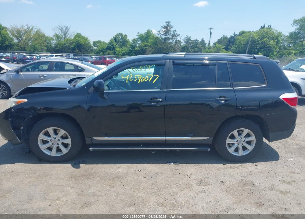 2012 TOYOTA HIGHLANDER VIN: 5TDBK3EH9CS106290