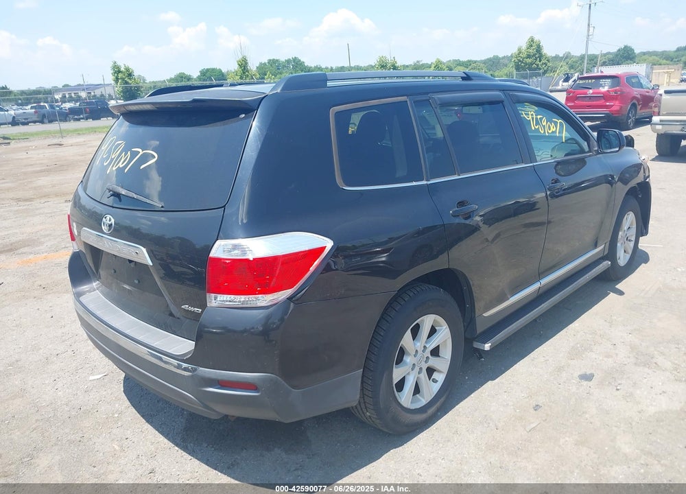 2012 TOYOTA HIGHLANDER VIN: 5TDBK3EH9CS106290