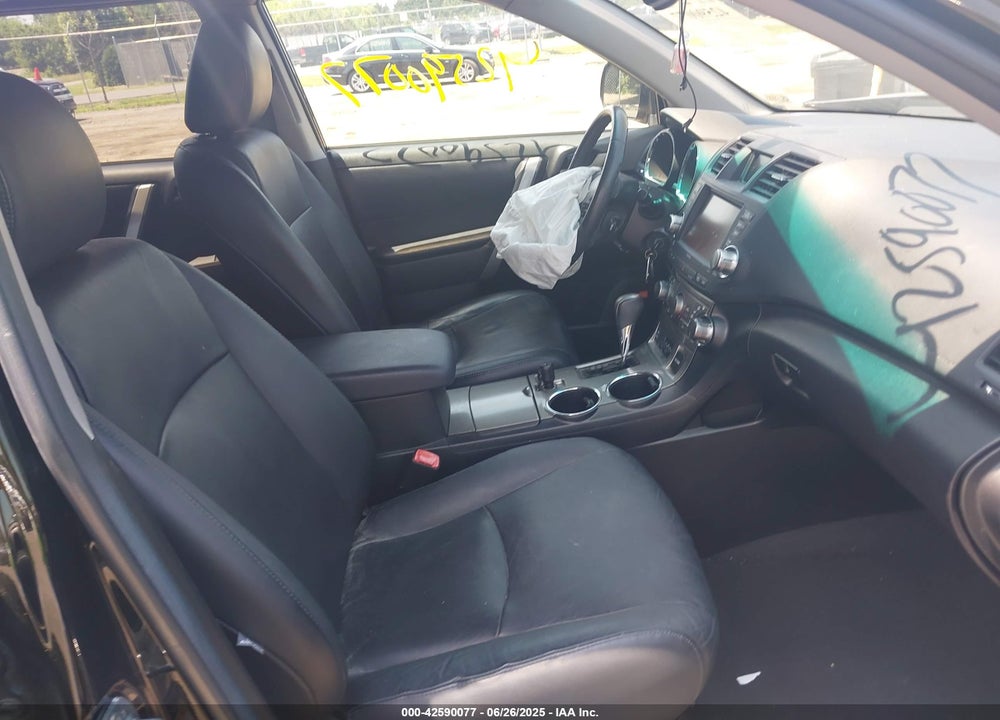 2012 TOYOTA HIGHLANDER VIN: 5TDBK3EH9CS106290