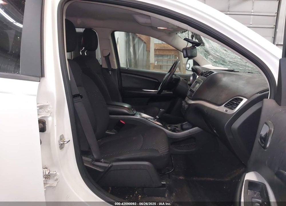 2016 DODGE JOURNEY VIN: 3C4PDCAB8GT203560
