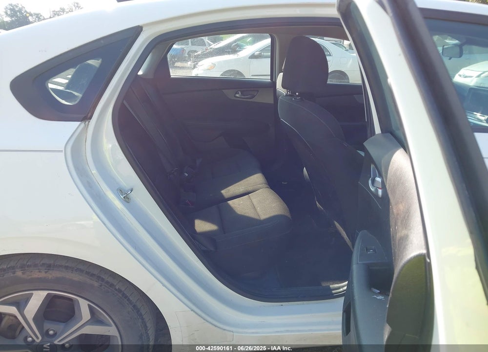 2020 KIA FORTE VIN: 3KPF24AD6LE186586