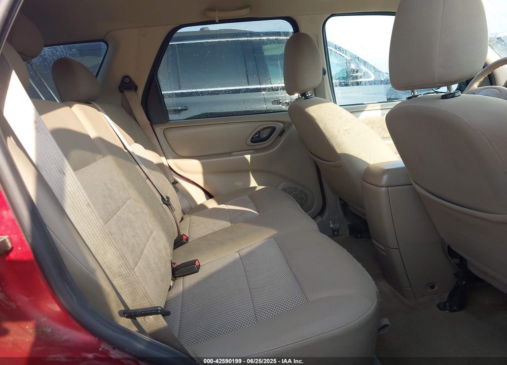 2007 FORD ESCAPE VIN: 1FMYU03Z37KC07395