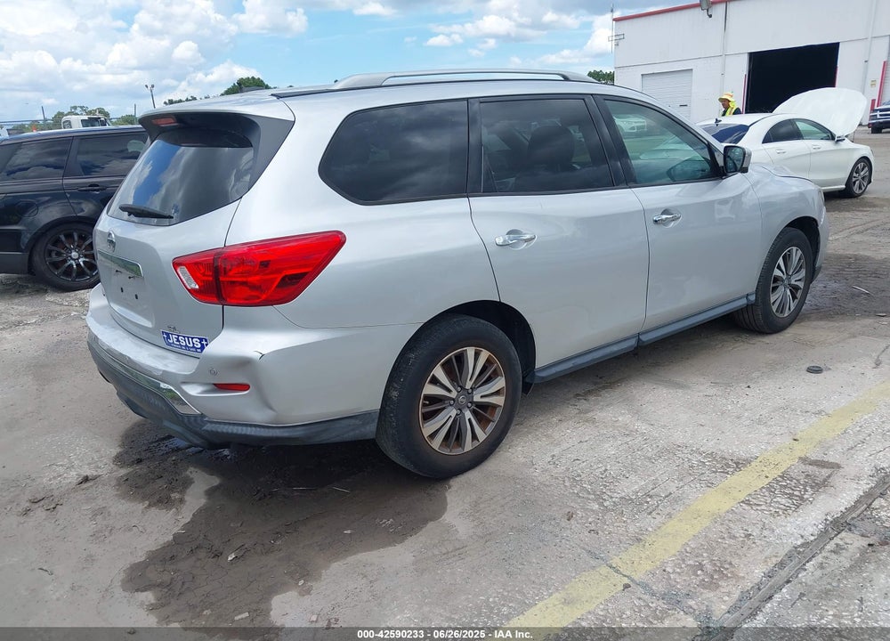 2018 NISSAN PATHFINDER VIN: 5N1DR2MN8JC610653
