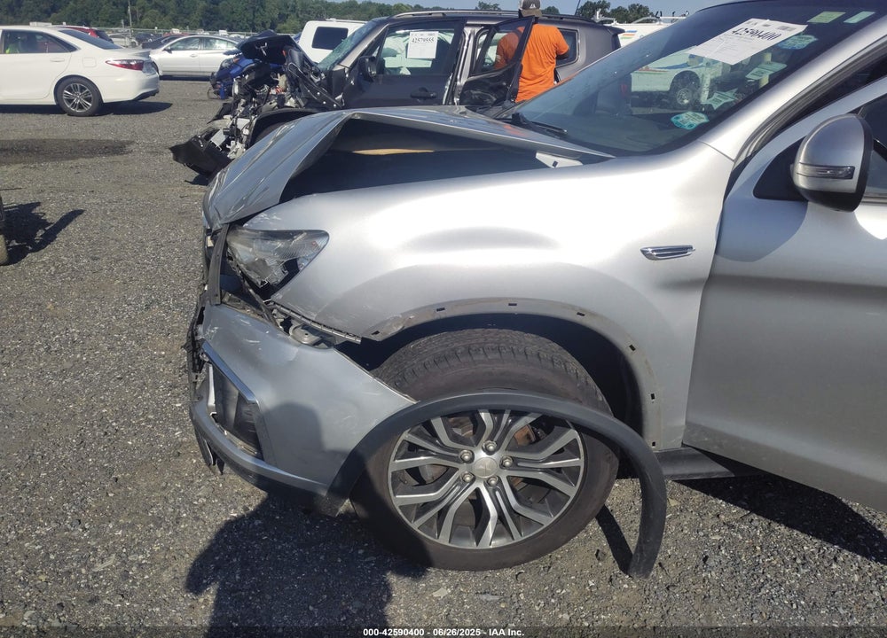 2018 MITSUBISHI OUTLANDER SPORT VIN: JA4AR3AU4JZ028176