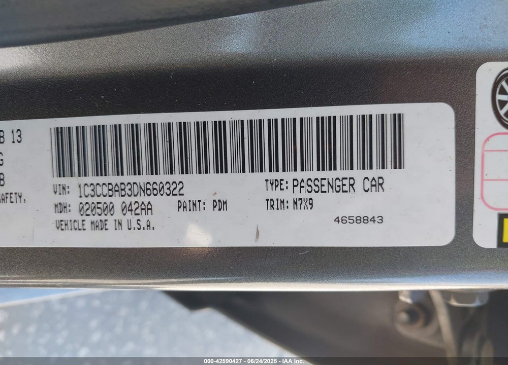 2013 CHRYSLER 200 VIN: 1C3CCBAB3DN660322